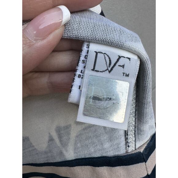 DVF Diane von Furstenberg AMELIA Floral Stripe Wrap Dress Sz 8 FLAWS Preppy Silk - Picture 8 of 14